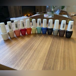 12 OPI gel nail polish size 7.5ml